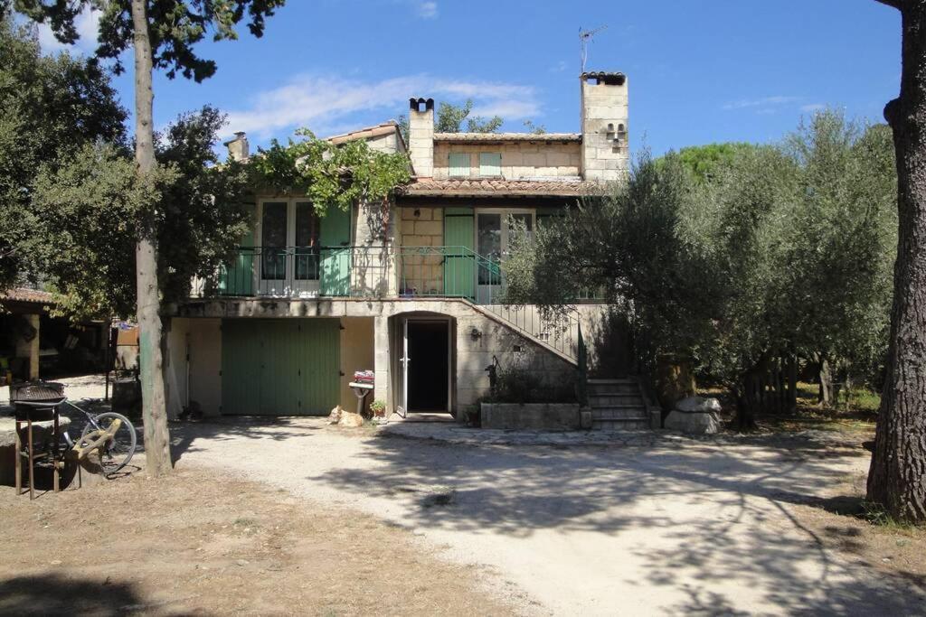 בוקר Le Mas De Lucien Entre Arles, Nimes, Avignon. מראה חיצוני תמונה