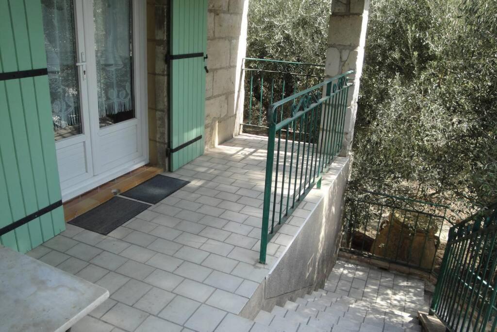 בוקר Le Mas De Lucien Entre Arles, Nimes, Avignon. מראה חיצוני תמונה