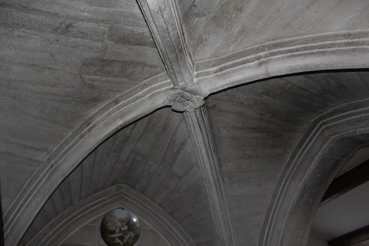 בוקר Le Mas De Lucien Entre Arles, Nimes, Avignon. מראה חיצוני תמונה